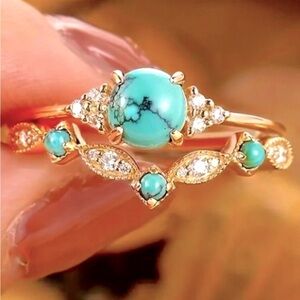 Turquoise and Gold 2 piece Ring Set NEW 🏷️